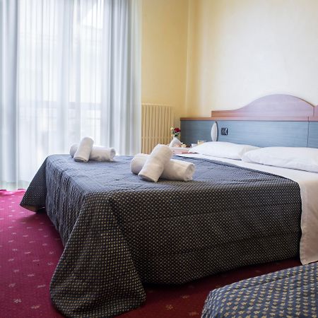 Hotel Gardenia Sirmione Exterior foto