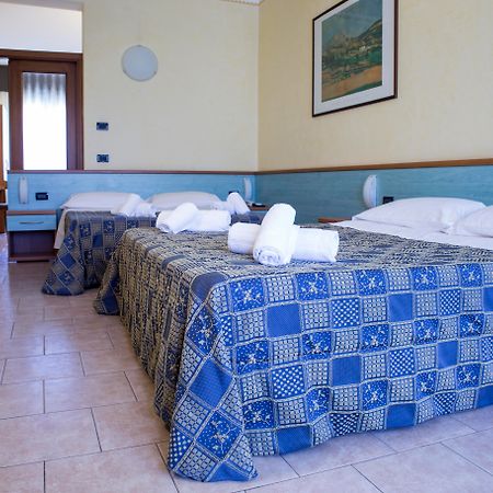 Hotel Gardenia Sirmione Exterior foto