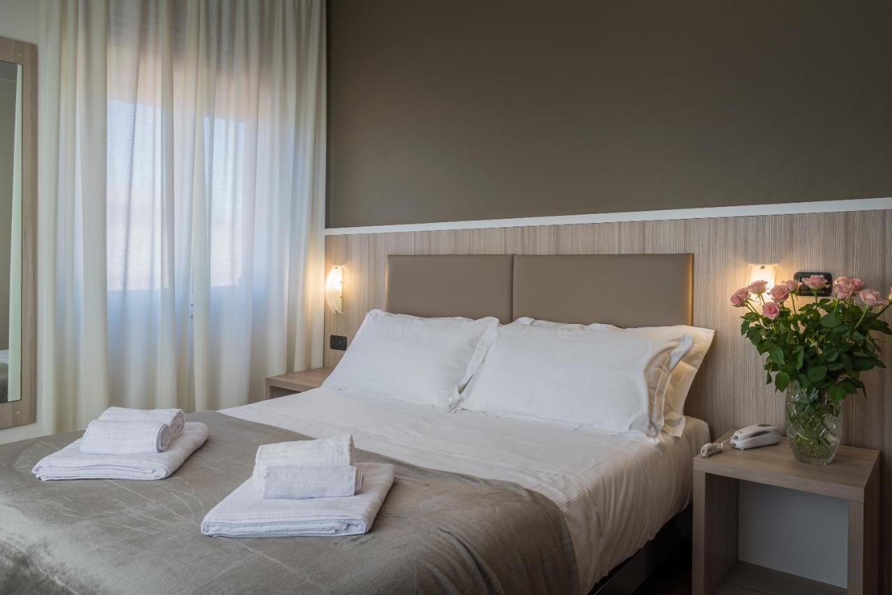 Hotel Gardenia Sirmione Exterior foto