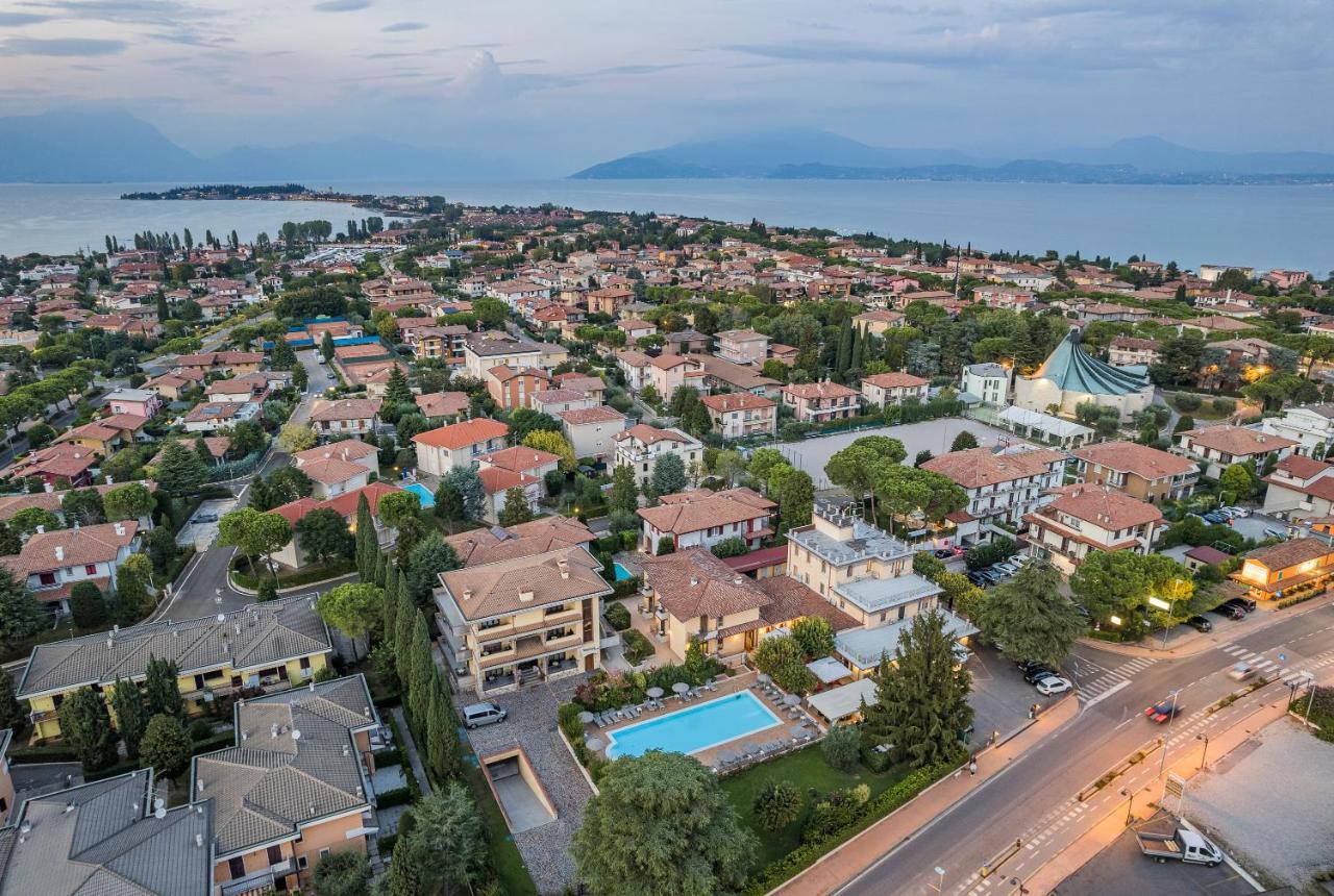 Hotel Gardenia Sirmione Exterior foto