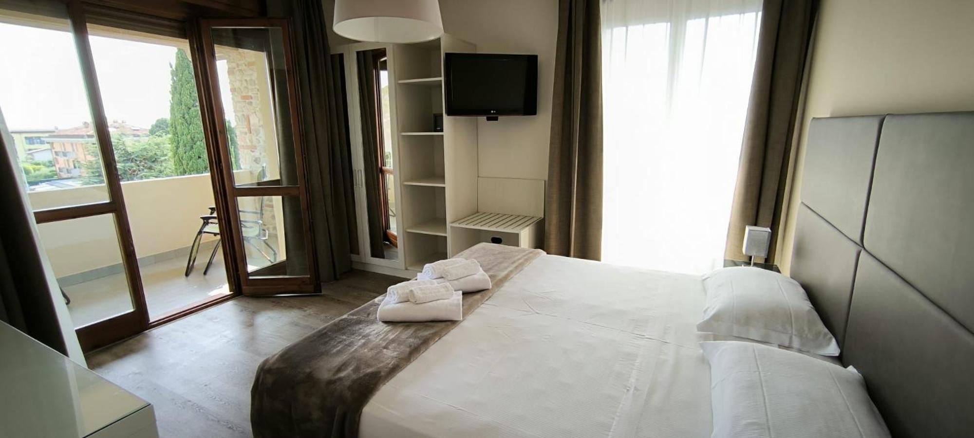 Hotel Gardenia Sirmione Exterior foto